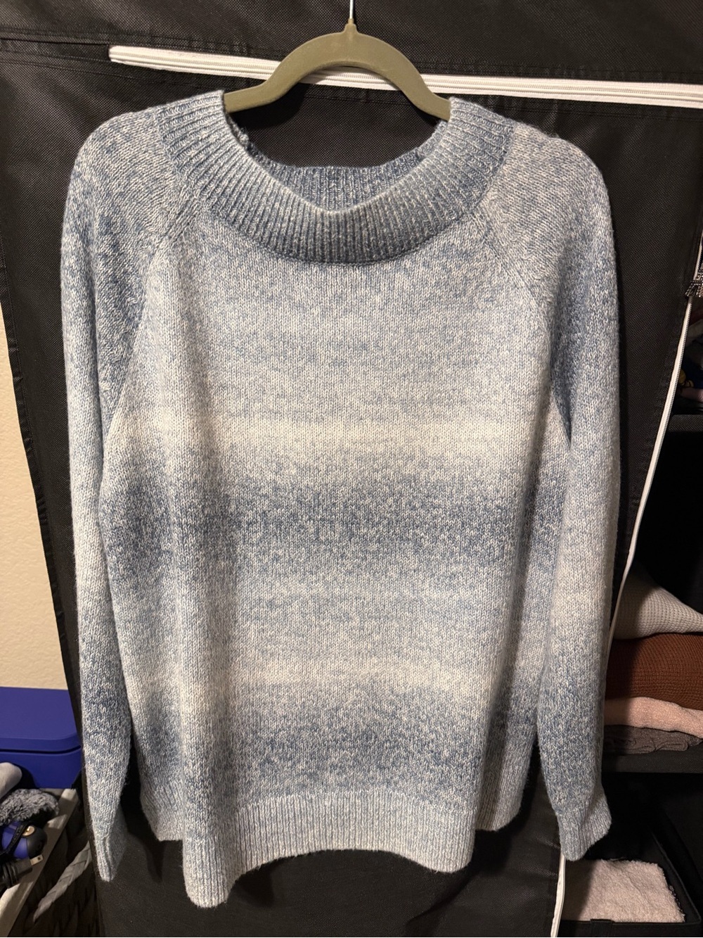 Chaps Light Blue & White Ombre Crewneck Sweater